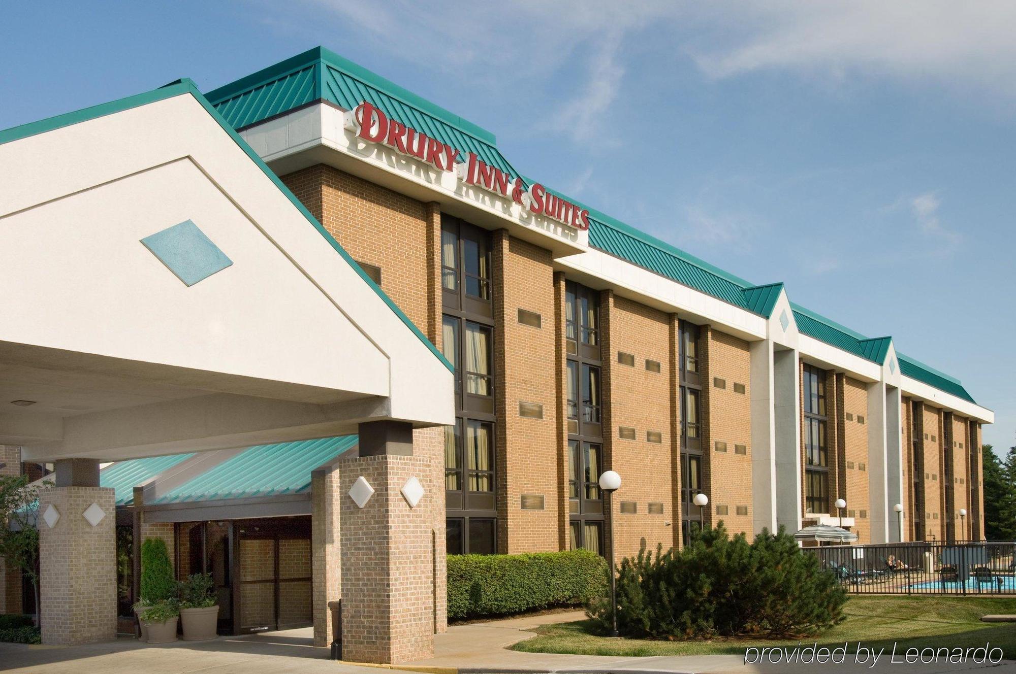 Drury Inn & Suites Greensboro Extérieur photo